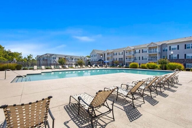 Ethan Pointe Apartments