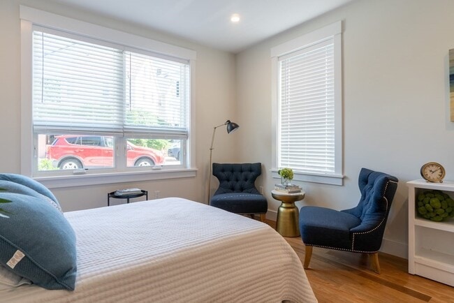 Photo - 874 South St