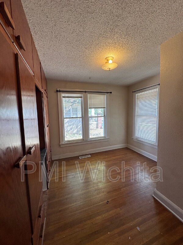 Photo - 1716 W Maple St Unit Apt #3