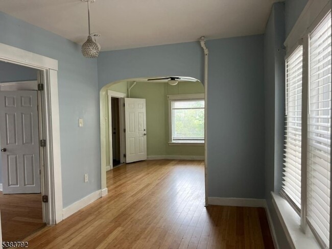 Photo - 47 Gillies St