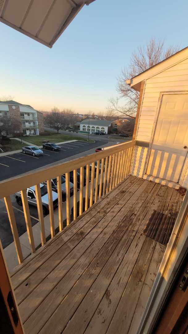 4307 W Shamrock Ln Condo Unit 3C Condo for Rent in McHenry, IL