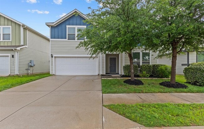 Building Photo - 11804 Saddle Rock Dr