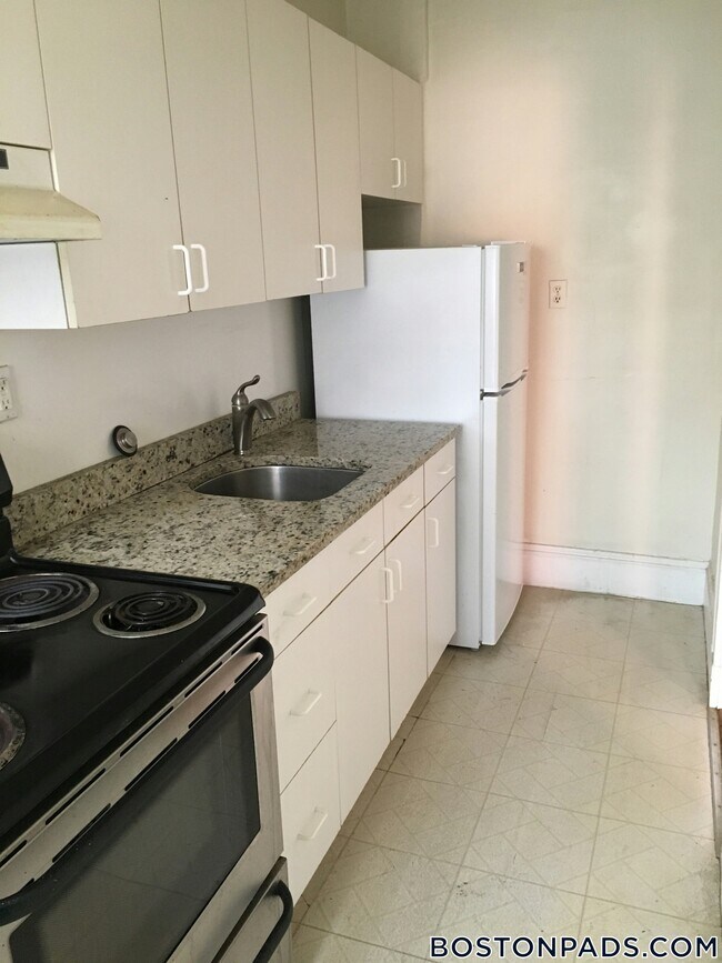 Photo - 208 Winthrop Rd Unidad 34