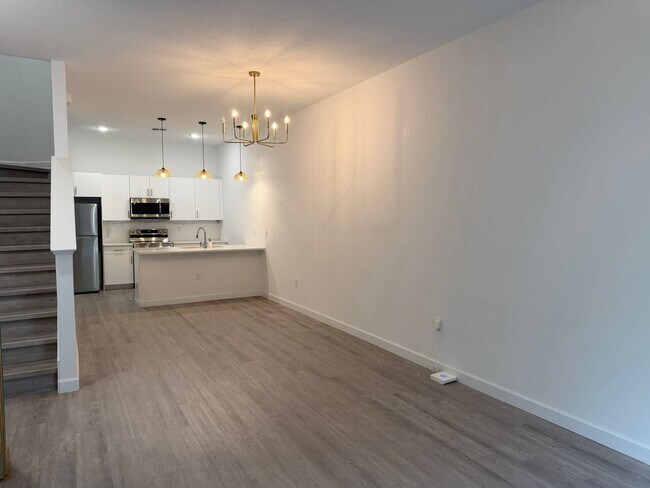 Photo - 368 Famagusta Dr