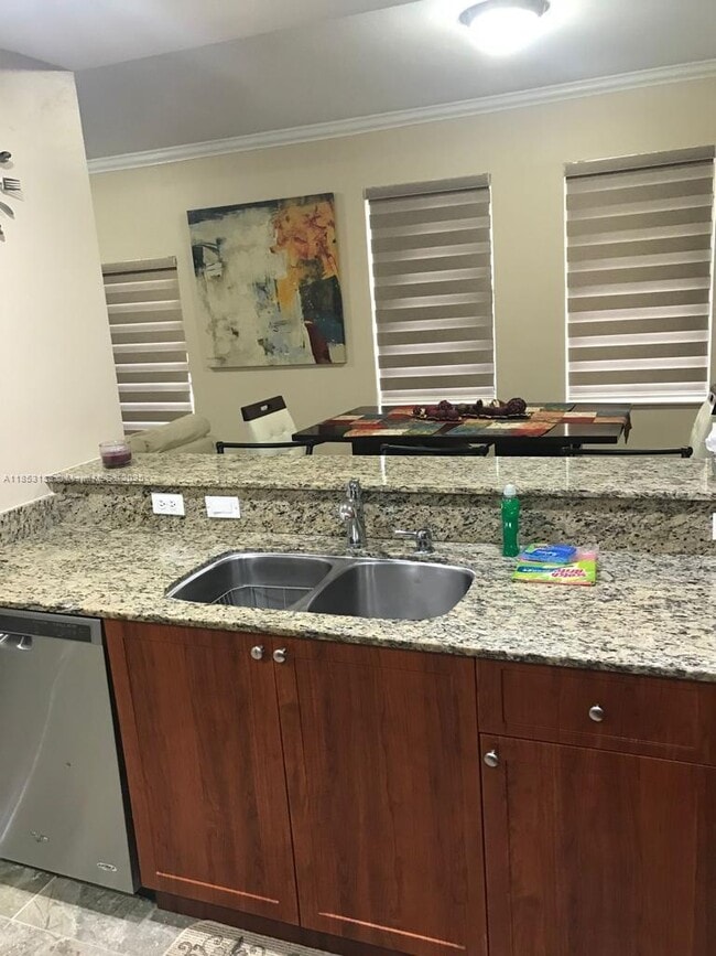 Photo - 10850 NW 89th Terrace Unit 105-5