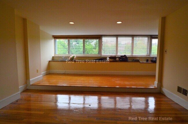 Photo - 208 Commonwealth Ave Unit 3