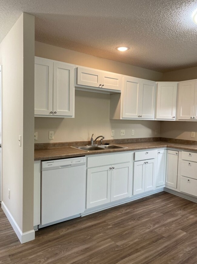 Photo - Updated 2 Bedroom Town Home