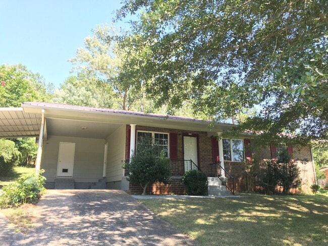 Building Photo - 330 Monte Vista Rd