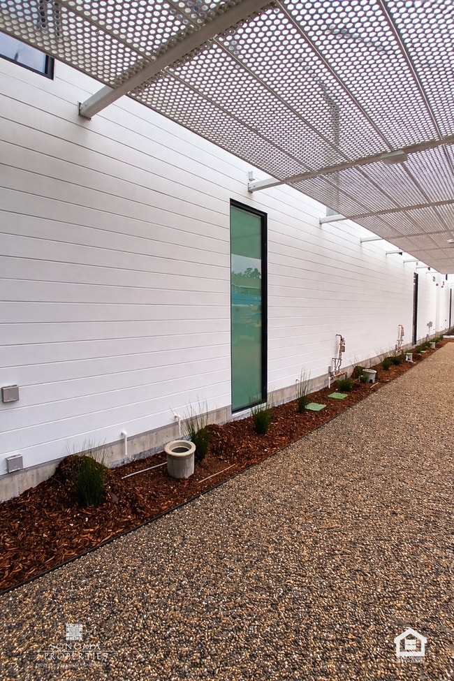 Photo - 1207-1209 Broadway Unit 1209 Broadway