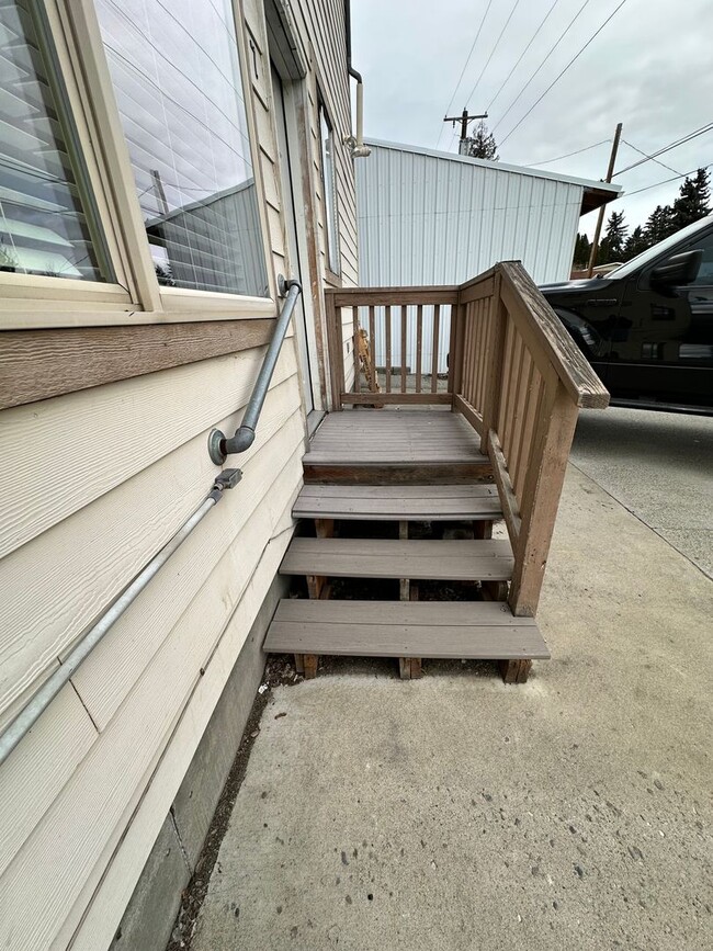 Photo - 514 E Woodin Ave Unit #7