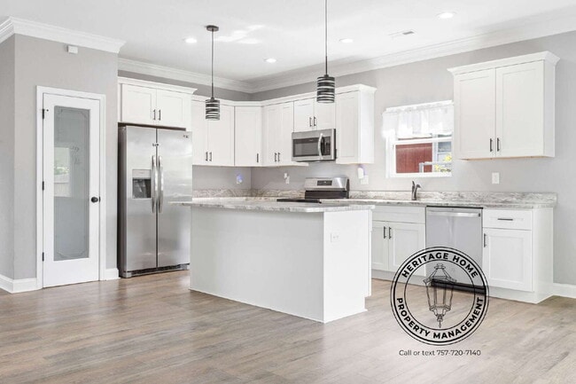 Photo - Charming 3-Bed Haven with 2.5 Baths in the Heart of Hampton!