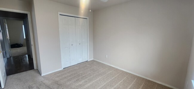Photo - 468 N River Rock Dr House