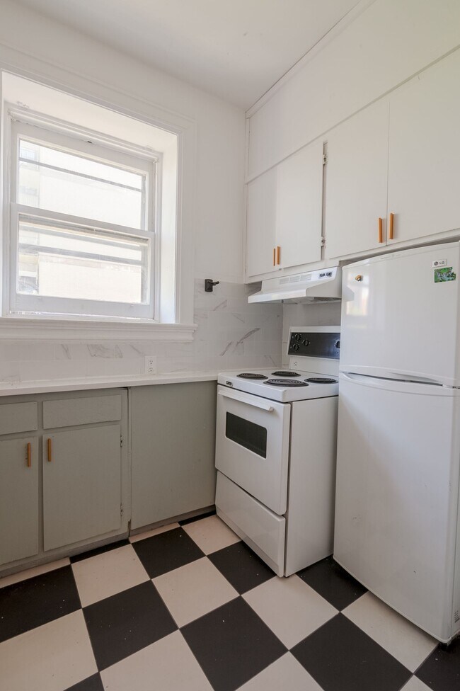 Photo - 1245 Rue St Marc Unit 16