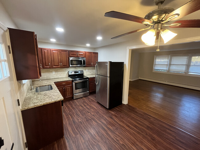 Photo - 217 W Cuthbert Blvd Apartments Unit #1