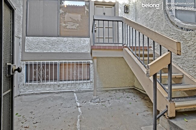 Photo - 20224 Sherman Way