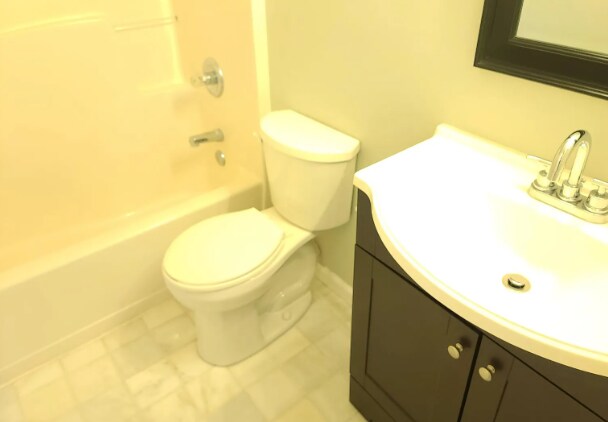 Photo - 2950 Bridge Dr Unidad A