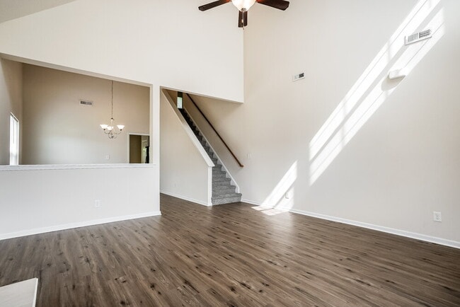 Photo - 1056 S Philwood Ct