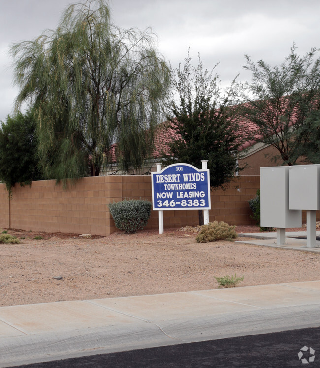 Building Photo - Desert Winds Rental