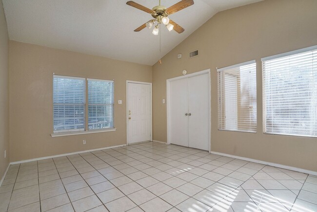 Photo - Charming 3-1-1 in S Dallas