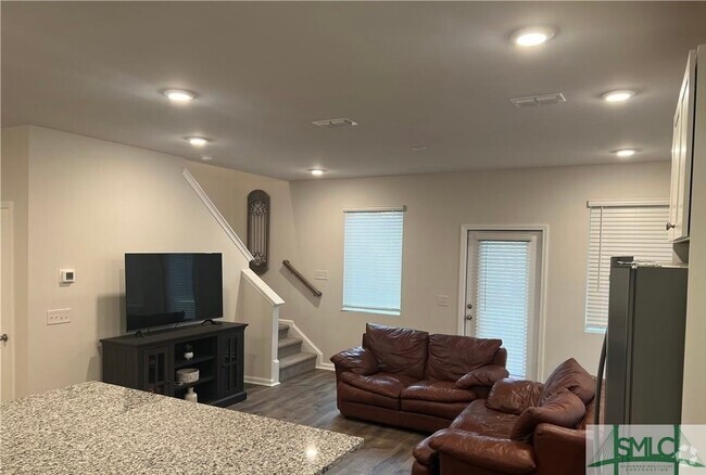 Building Photo - 156 Benelli Dr Rental