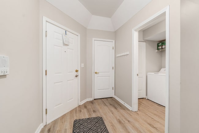 Photo - 757 Spring Valley Dr