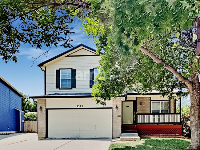 Building Photo - 13373 Mariposa Ct