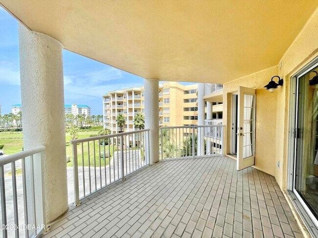4670 Links Village Dr Unit A406