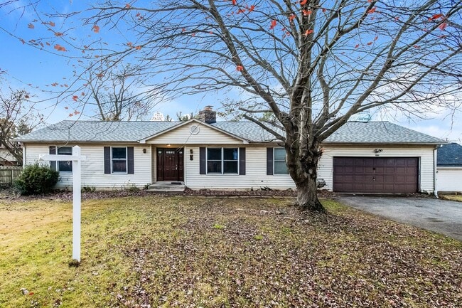Photo - Beautiful Single Family Rambler with Huge Yard and Off Street Parking