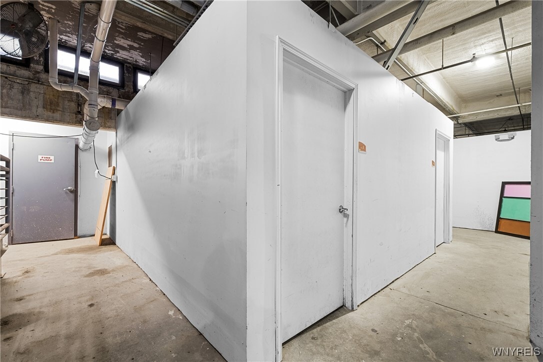 Photo - 210 Ellicott St