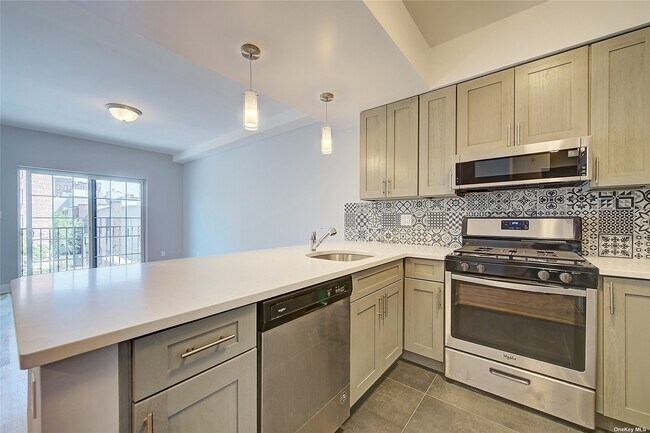 Photo - 45-07 48th Ave Unidad 3C