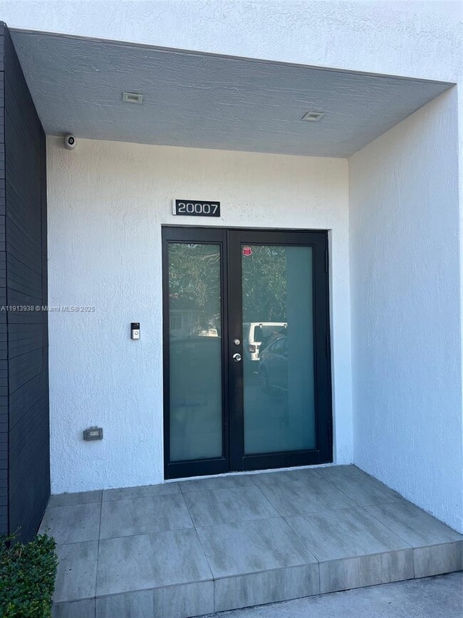 Photo - 20007 SW 122nd Ct