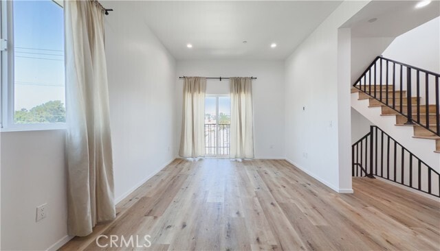 Photo - 121 S Coronado St