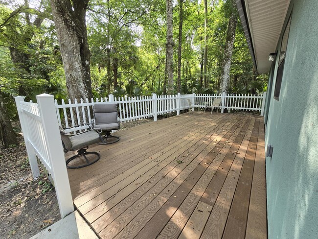 Photo - 217 S Tuck Point