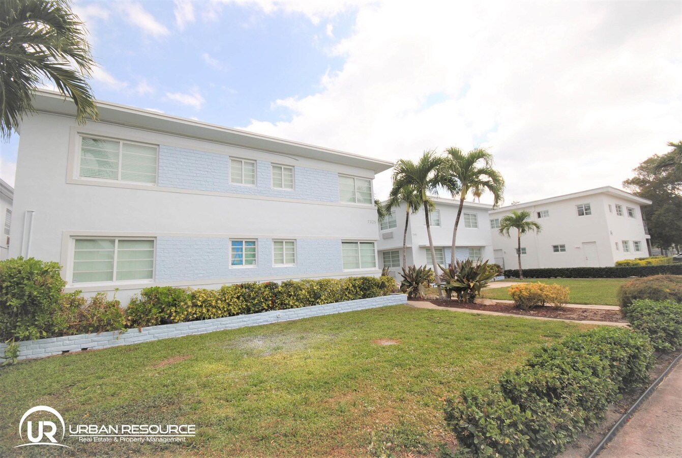 Photo - Aqua Marina Apartments