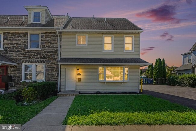 812 Darby Rd