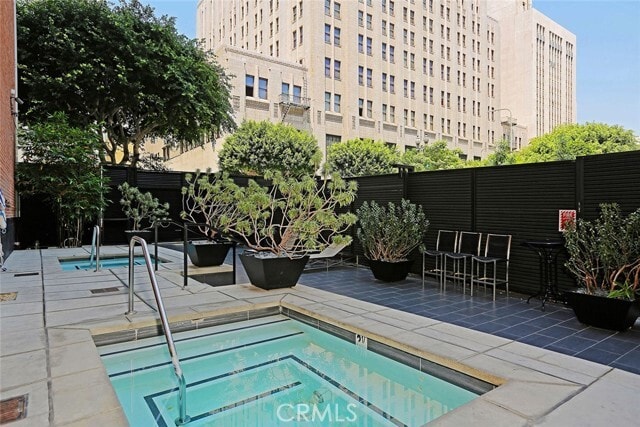 Photo - 460 S Spring St