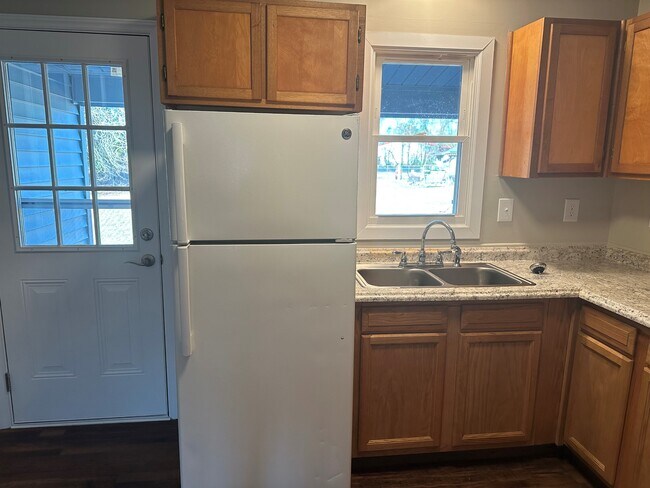 Photo - 3204 Deer Path Cir