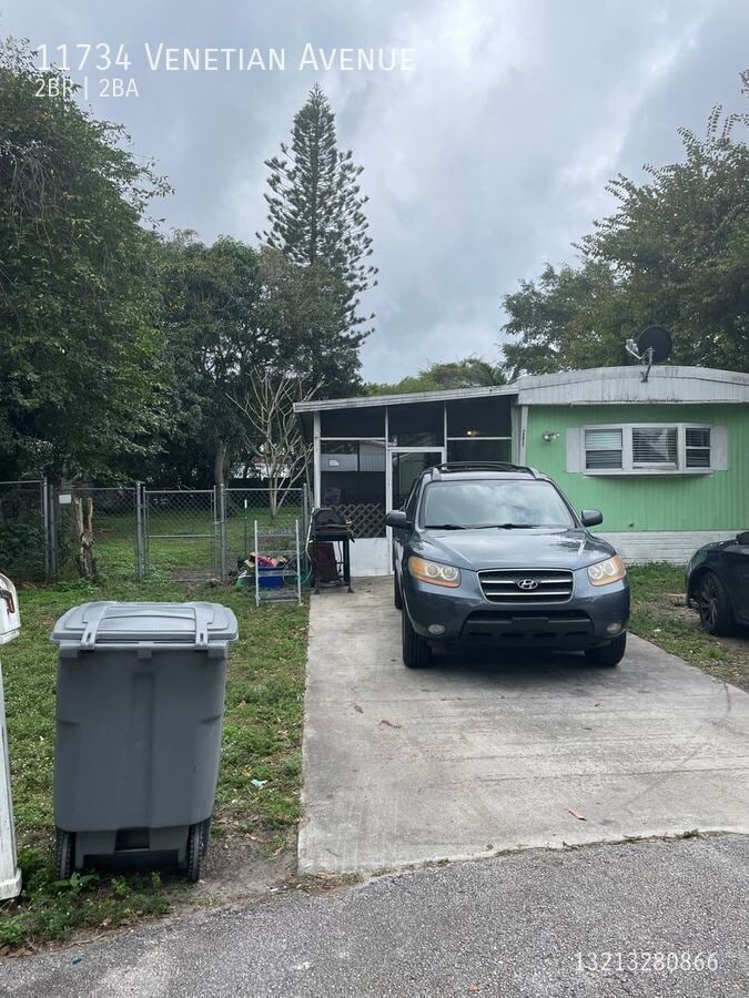 Photo - 11734 Venetian Ave