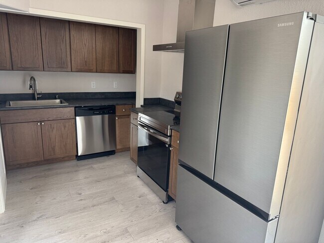 Photo - 7101 Winding Way Unidad 1-bedroom, 2-bathrooms