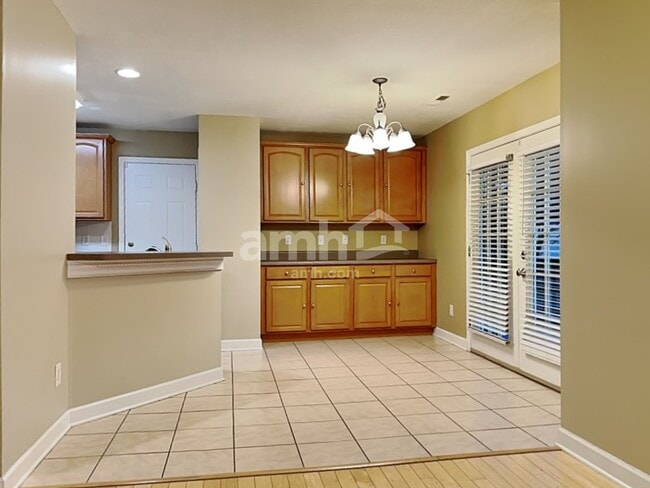 Photo - 7025 Presidential Ln