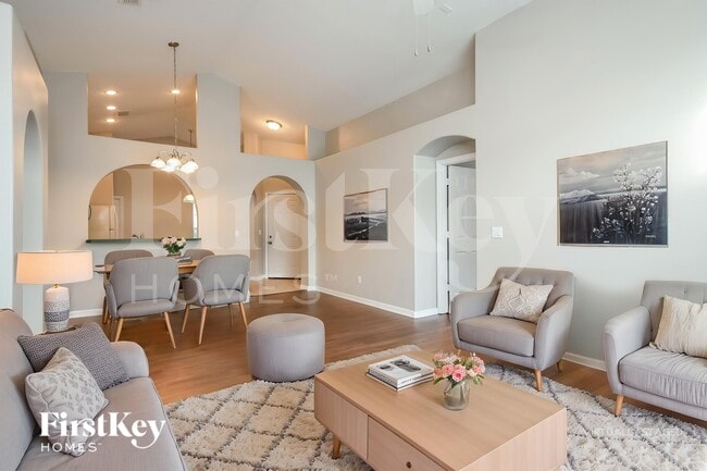 Photo - 4512 Alaqua Trail