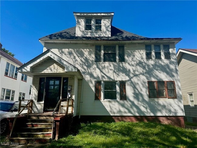 Building Photo - 3540 E 154th St Unit 3
