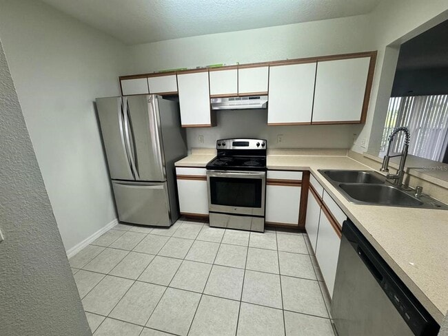 Photo - 6411 Cypressdale Dr Unit 202