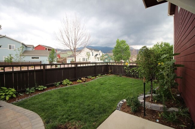 Photo - Beautiful 3bdrm 3bath home in Gold Hill Mesa