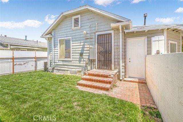 636 Pioneer Dr
