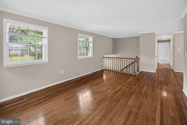 Photo - 13008 Bellevue St