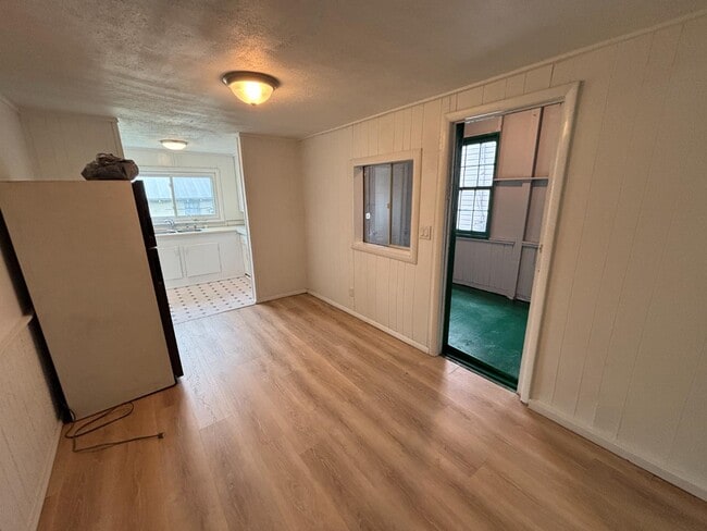 Photo - 2317 7th Ave