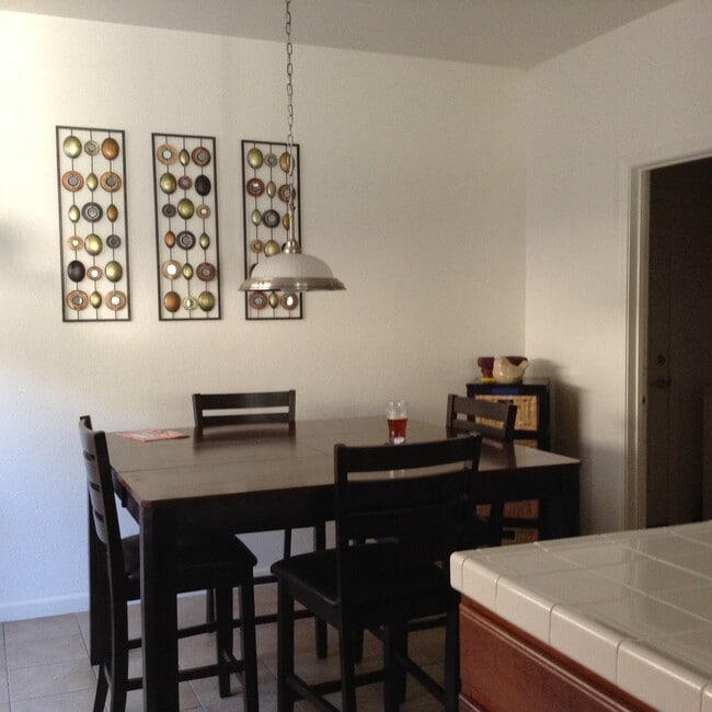 Photo - Great Curti Ranch 4 bedroom Home