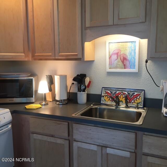 Photo - 130 Sunset Ln