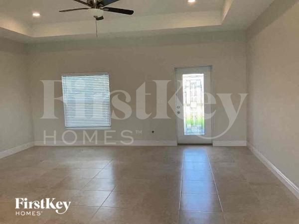 Photo - 921 NW 15th Pl Casa